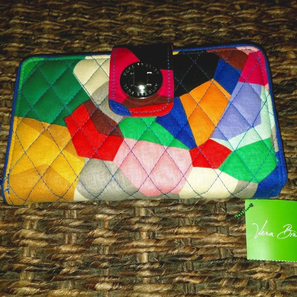 Vera Bradley Turnlock wallet wristlet